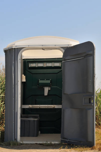 Best Portable bathroom rental  in Sherman, IL